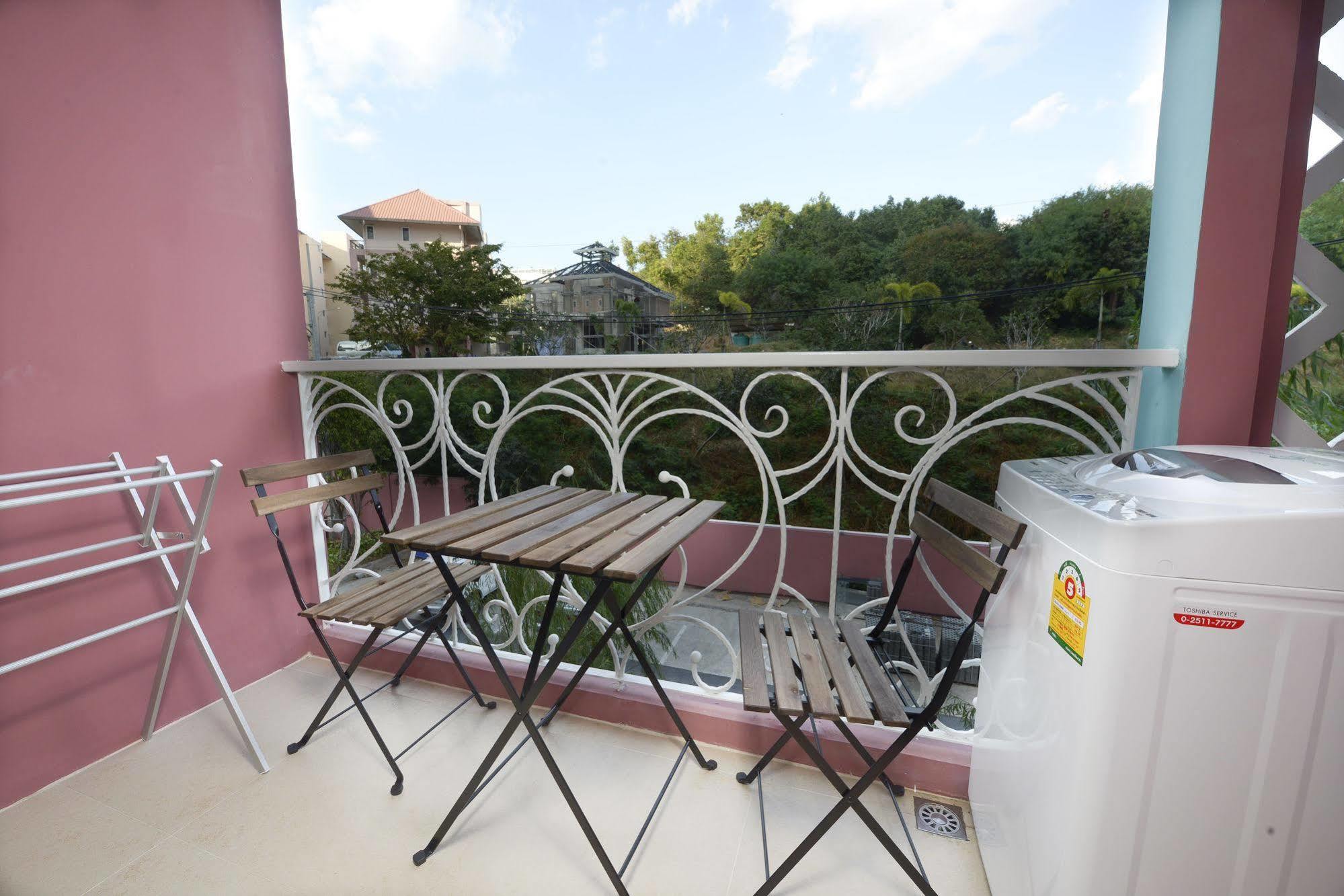 Hotel Grande Caribbean Pattaya Exterior foto